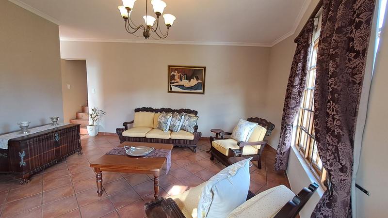 4 Bedroom Property for Sale in Albertinia Western Cape